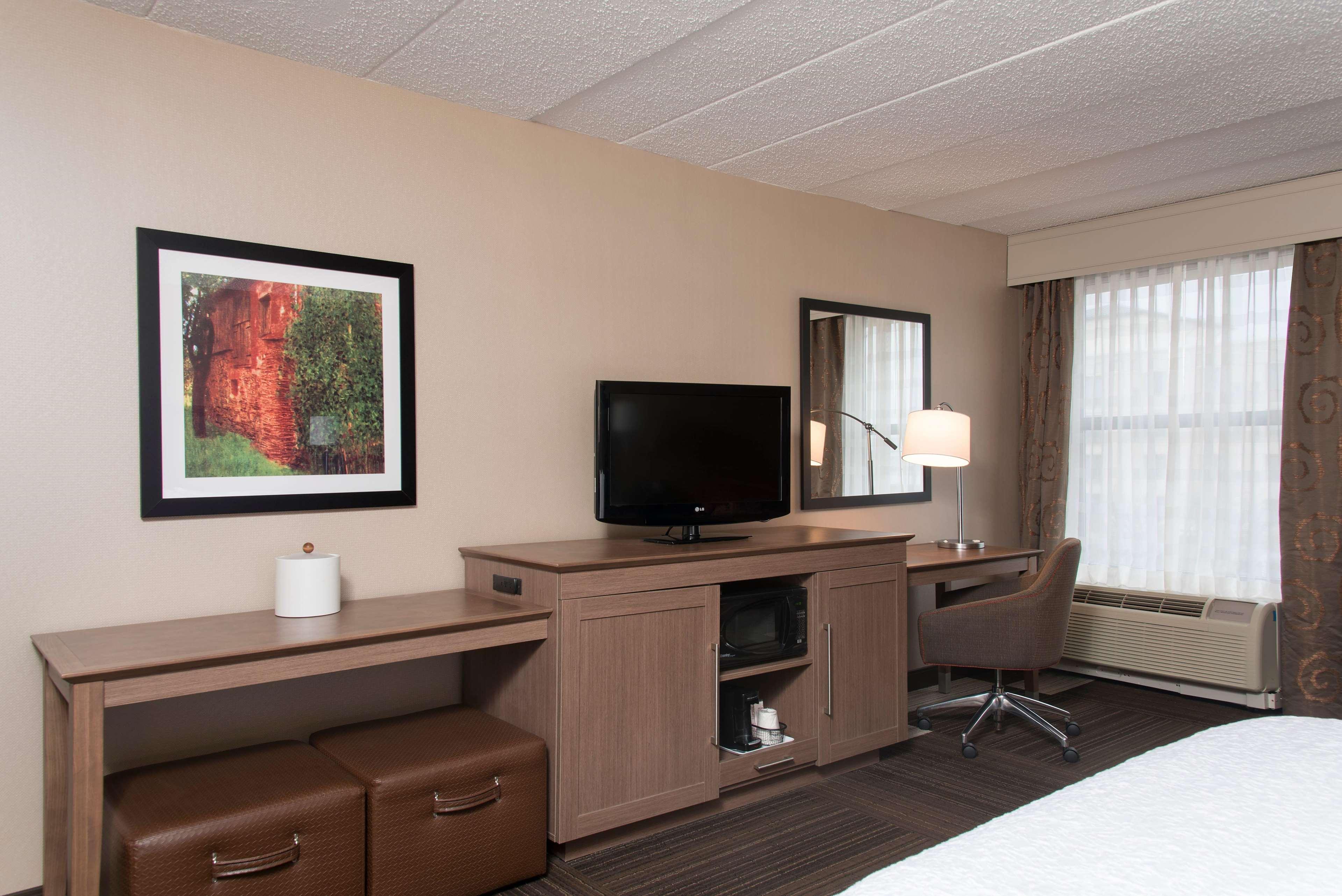 Hampton Inn Columbus/Taylorsville Едінберґ Екстер'єр фото
