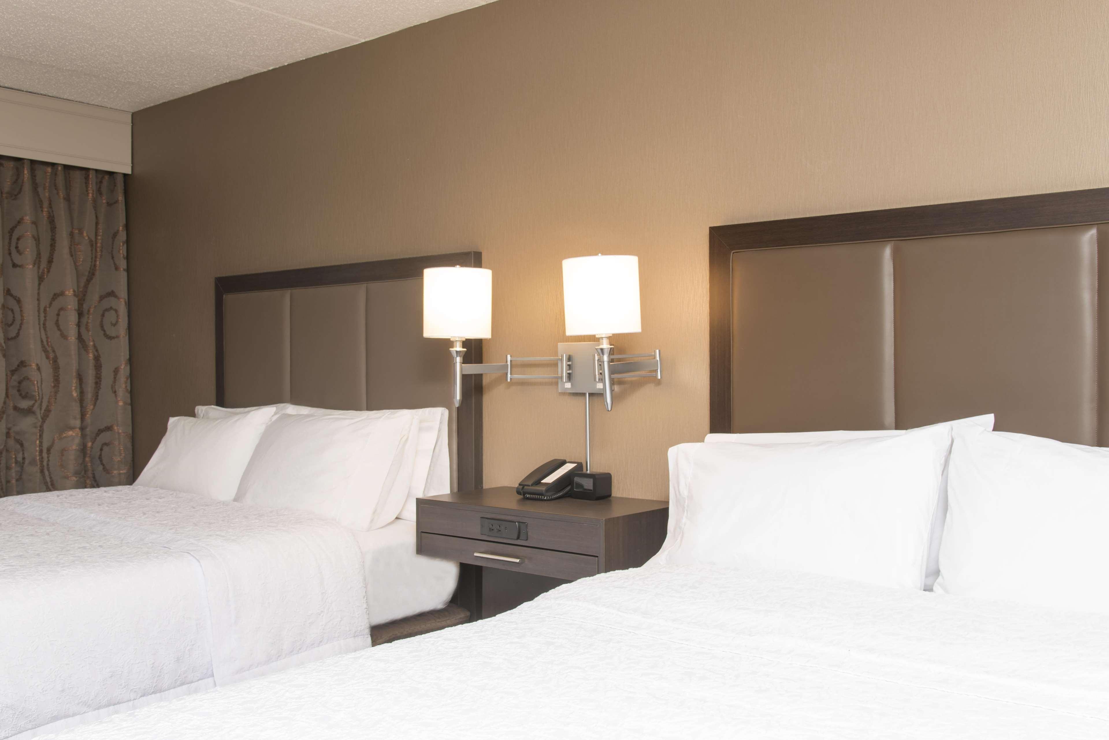 Hampton Inn Columbus/Taylorsville Едінберґ Екстер'єр фото
