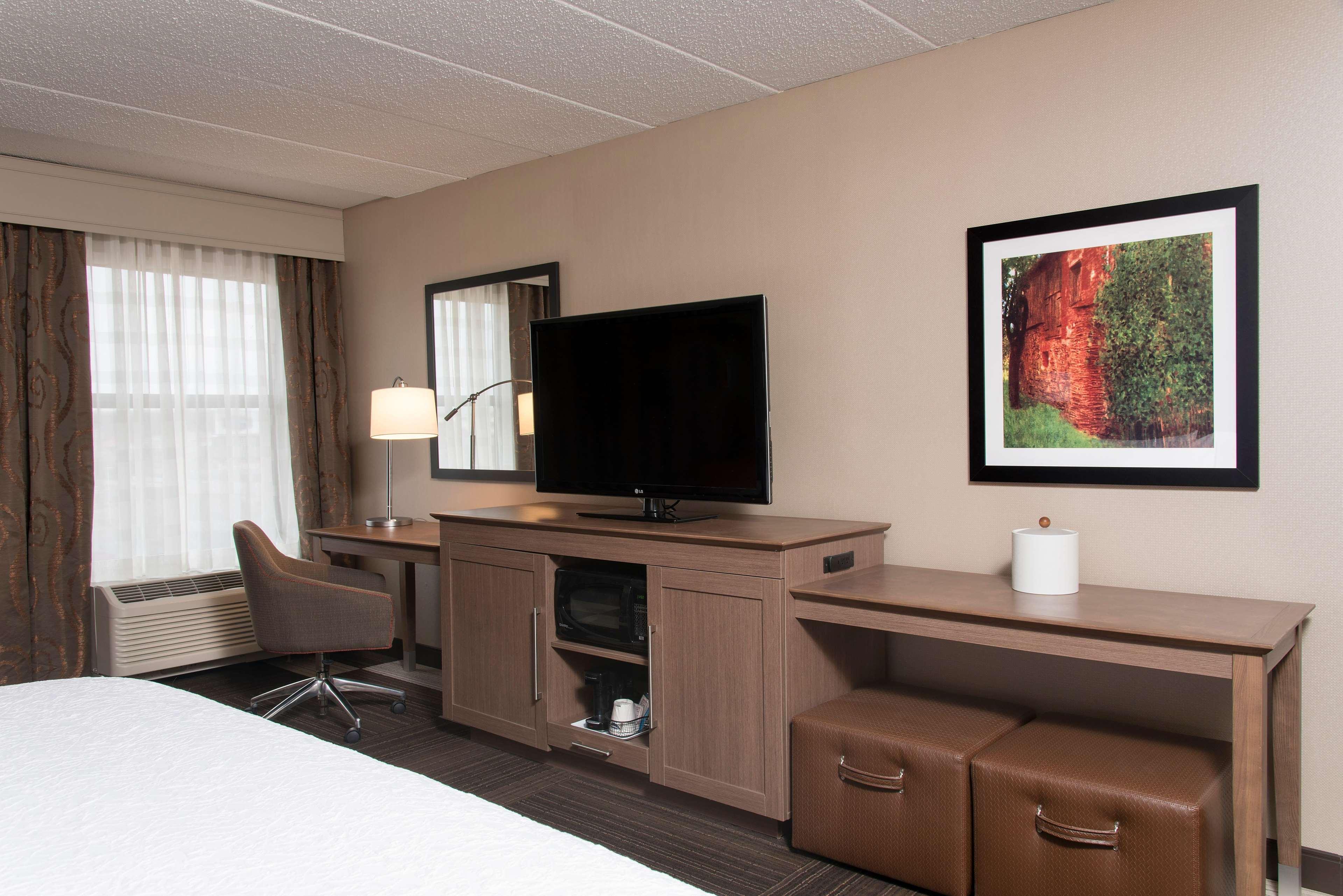 Hampton Inn Columbus/Taylorsville Едінберґ Екстер'єр фото