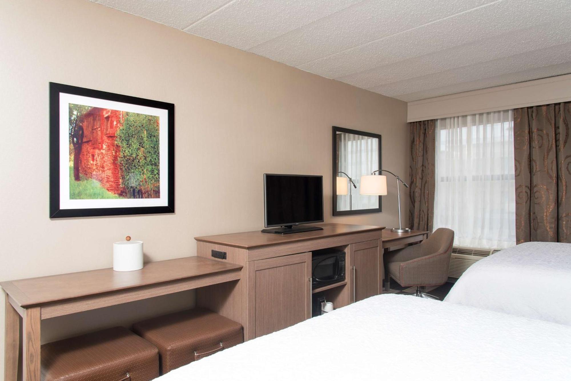 Hampton Inn Columbus/Taylorsville Едінберґ Екстер'єр фото